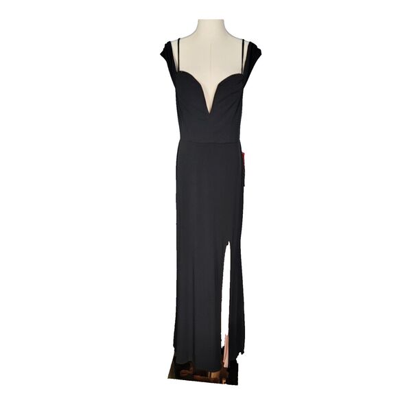 City Triangles Dresses & Skirts - City Triangle Sz 11 Black Gown Pale Pink Pop of Color Stretchy Off Shoulder